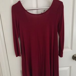 Red dress with quarter length sleeves